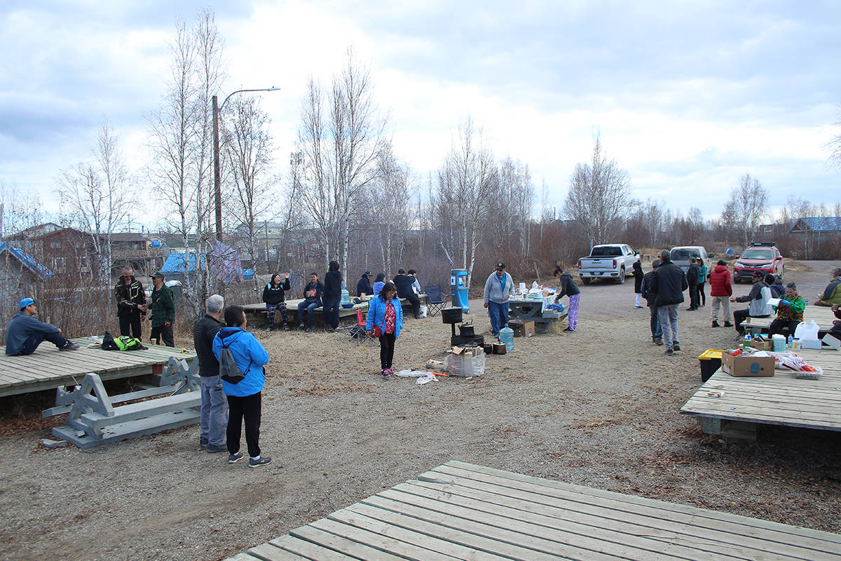 A memorial luncheon was held May 19 at Happy Valley Park to honour Tony Klengenberg, who passed away May 12. The gathering was claered by the Office of the Chief Public Health officer and kept to under 50 people at the park at any given time. Eric Bowling/窪蹋勛圖厙 photo