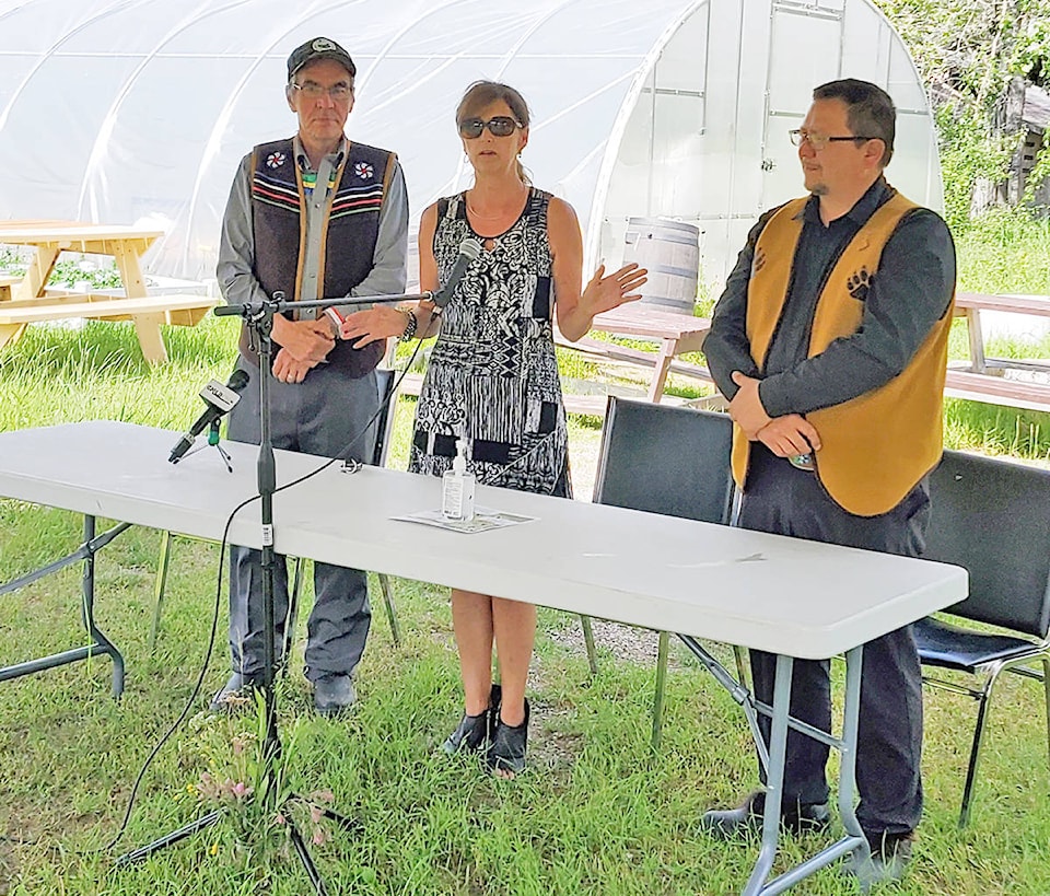 25922714_web1_210714-HAY-Treaty11-Treaty11_1