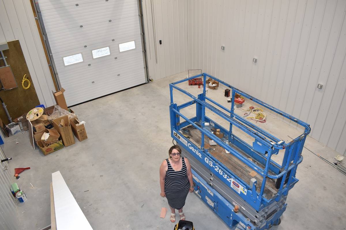 The 305-square metre ground floor of the facility will eventually accommodate the bottling machinery, much of which is sitting on a ship in Vancouver harbour waiting to unload, said Jo-Ann Martin. Blair McBride/黑料吃瓜网 photo
