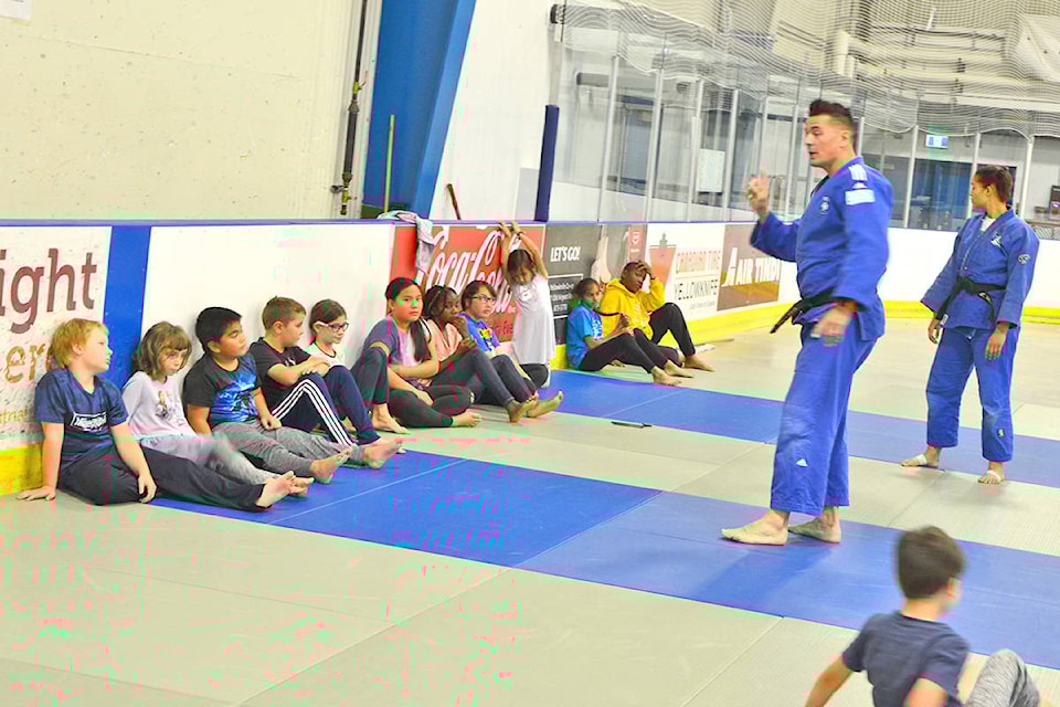 26322547_web1_210901-YEL-judo-judo_2
