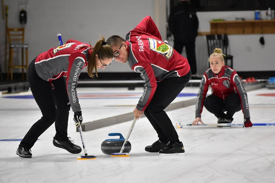 27187706_web1_211117-YEL-CurlingSpread-Nationals_2