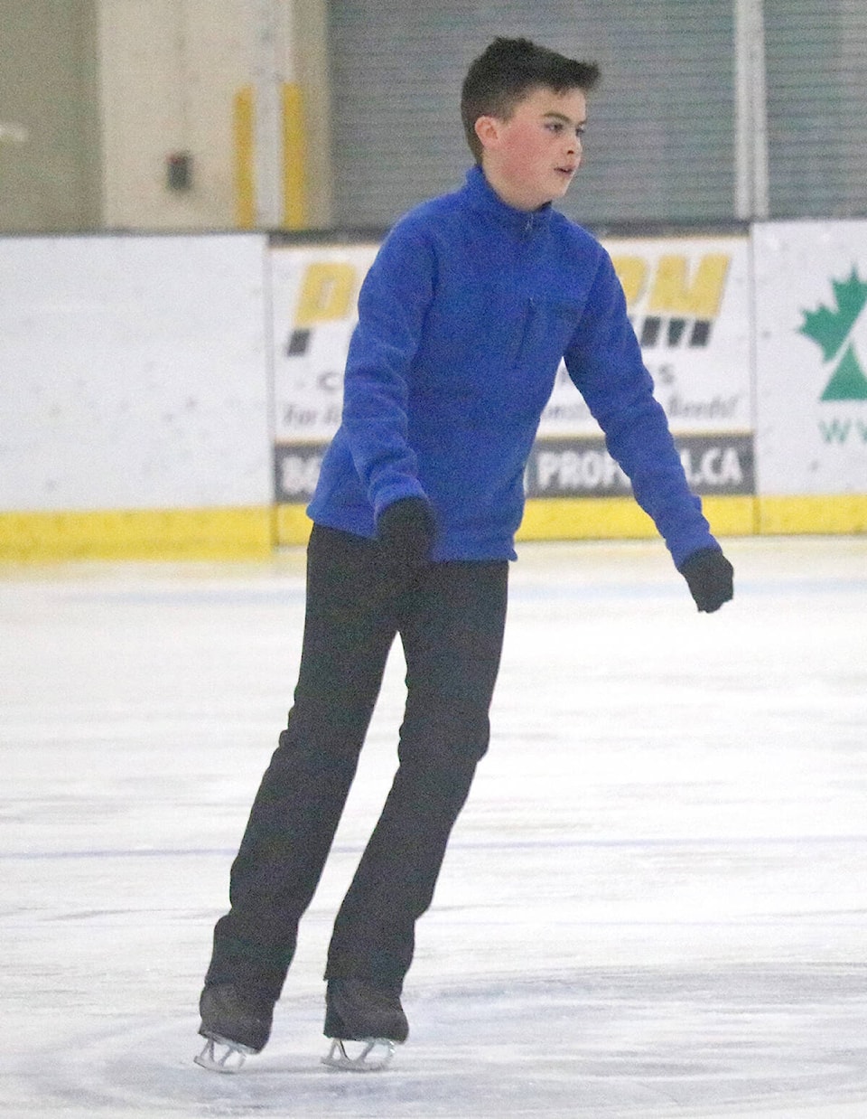 27334245_web1_211201-HAY-FigureSkating-Skating1_1