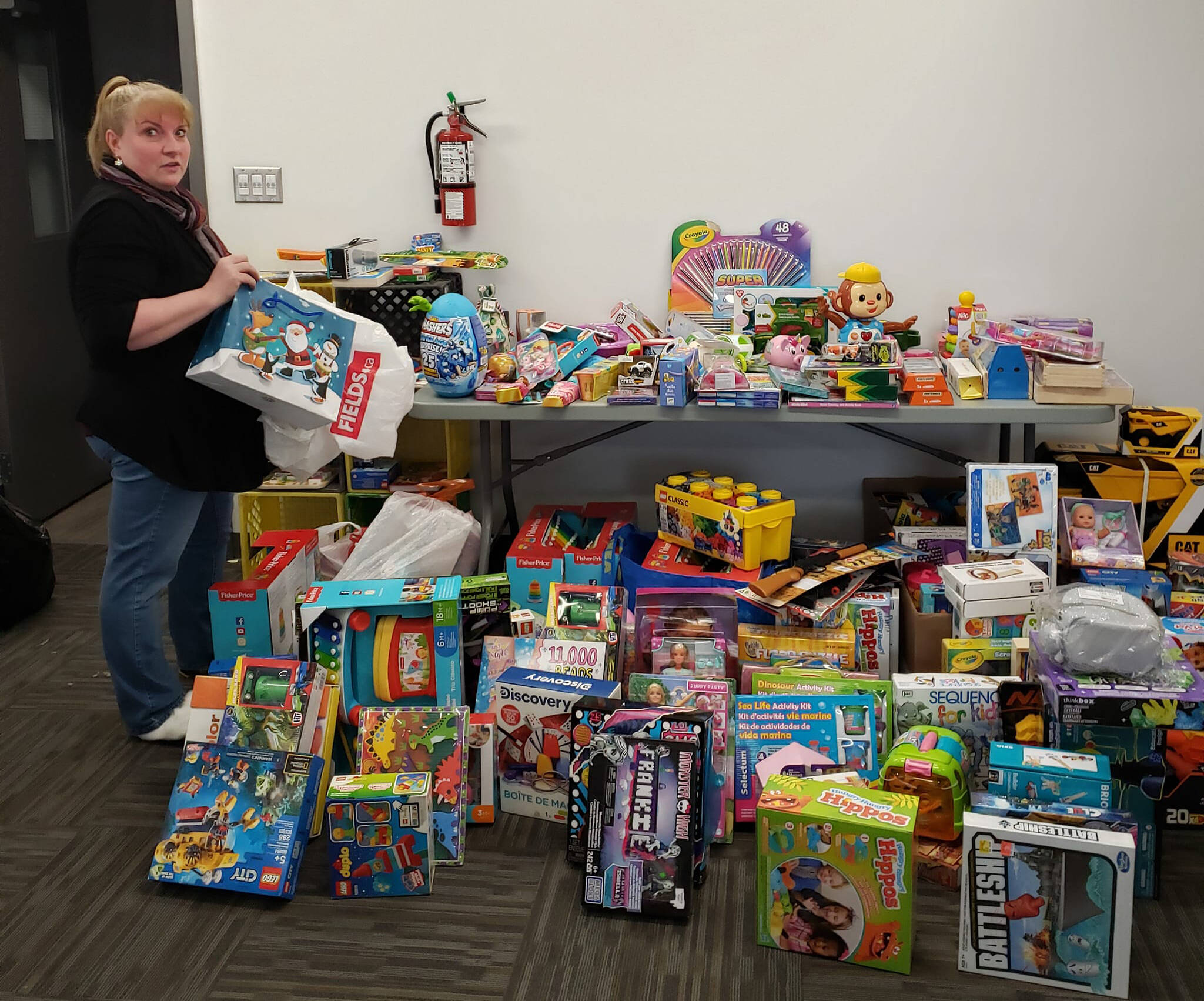 27495324_web1_211215-HAY-ToyDrive-ToyDrive3_1