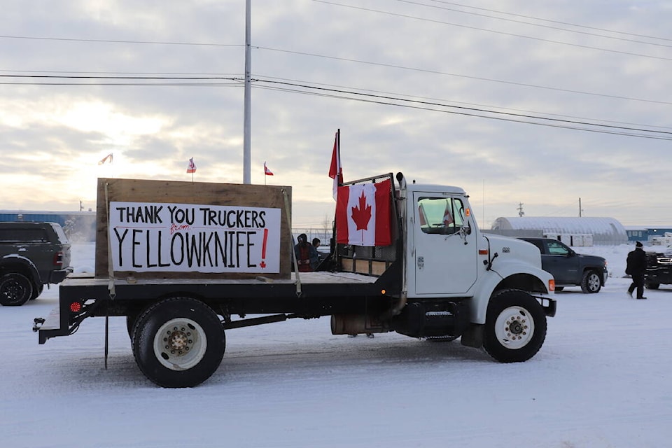 28153659_web1_220202-YEL-Convoy-Protest_10