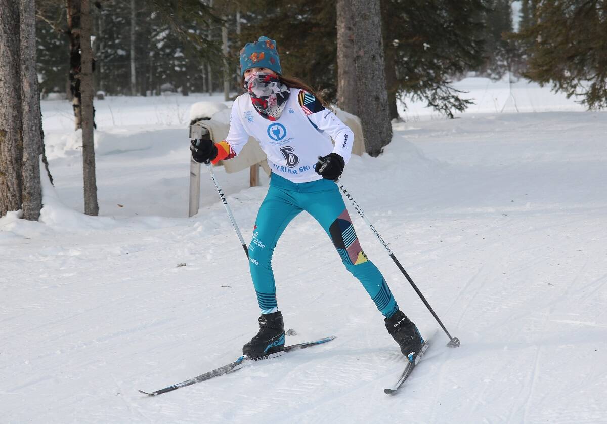 Jordi Casas double-poles his way along the course during the pursuit races. Simon Whitehouse/ºÚÁϳԹÏÍø photo