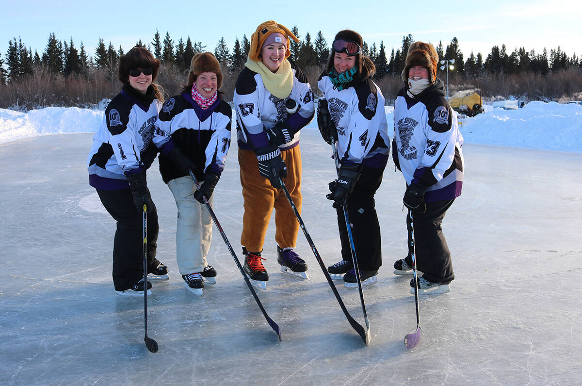 28449506_web1_220316-HAY-PondHockeyWeekend-FortSmithladies_1