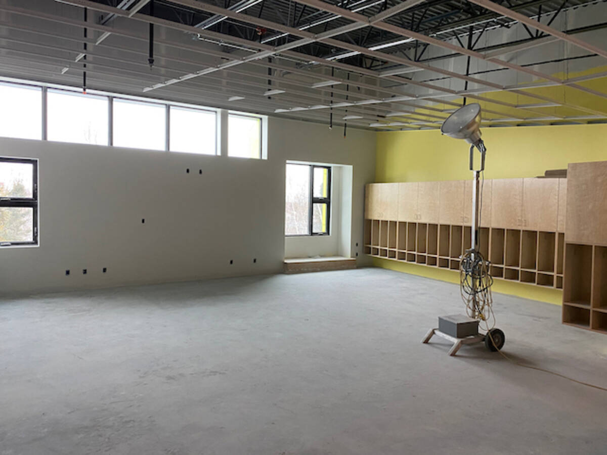 The new Ecole 漠t艂始o will feature 18 classrooms, a centrally-located library and a large gymnasium. The name of the school comes from the Wiilideh language, meaning cranberry. Photo courtesy of Ecole 漠t艂始o