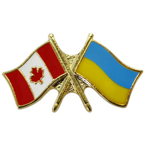 28905682_web1_270422-NNO-PinsForUkraine-CanadaPin_1