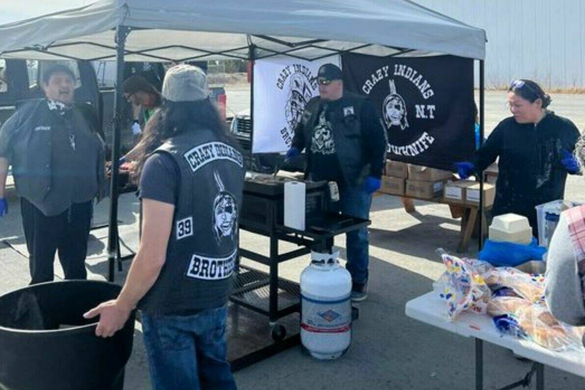 The Crazy Indian Brotherhood putting on a barbeque at the Multiplex to help out flood affected individuals. Photo courtesy of Hay River Helps