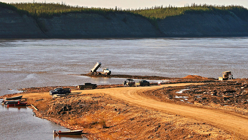 Tsii-ferry-landing-20June22-LNorbert