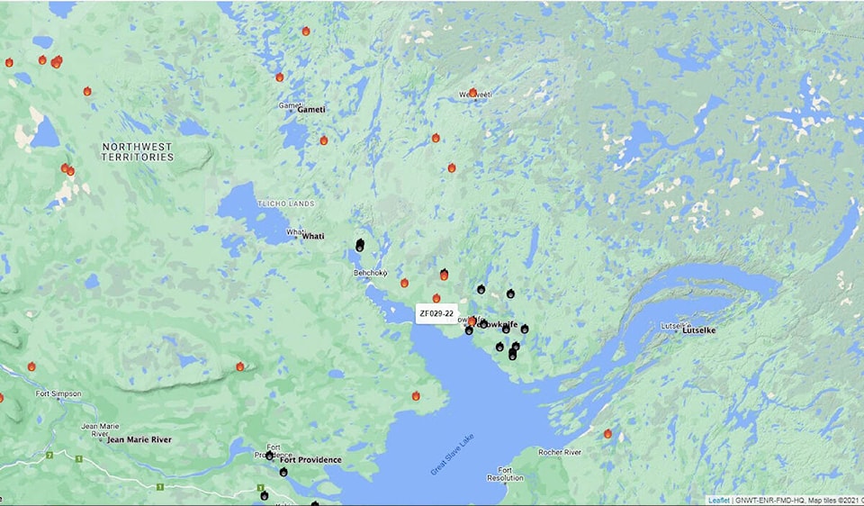 29690369_web1_220708-YEL-NewYellowknifeFire-FireMap_1