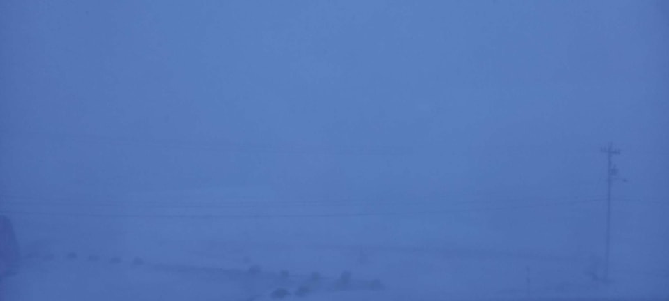 30847636_web1_221031-NUN-Blizzard-Window_1