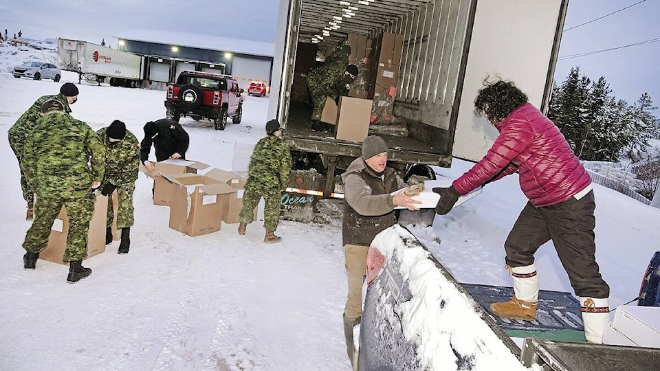 30919722_web1_221111-YEL-RotariansWreath-Wreaths_1