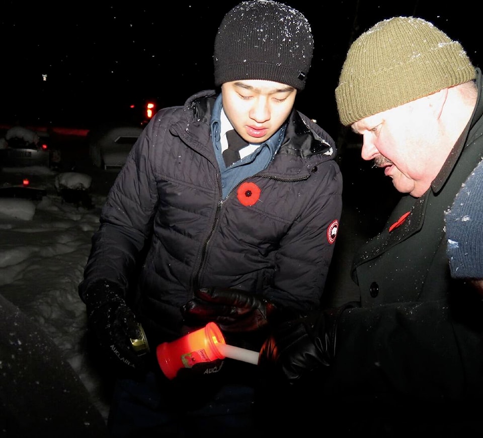 30982364_web1_211111-YEL-IndigenousVets-Service_2