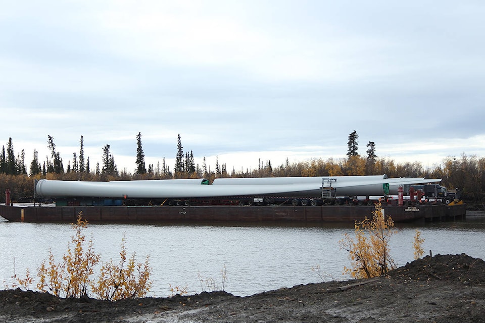 31008991_web1_220926-NNO-InuvikWindTurbineOverBudget_2