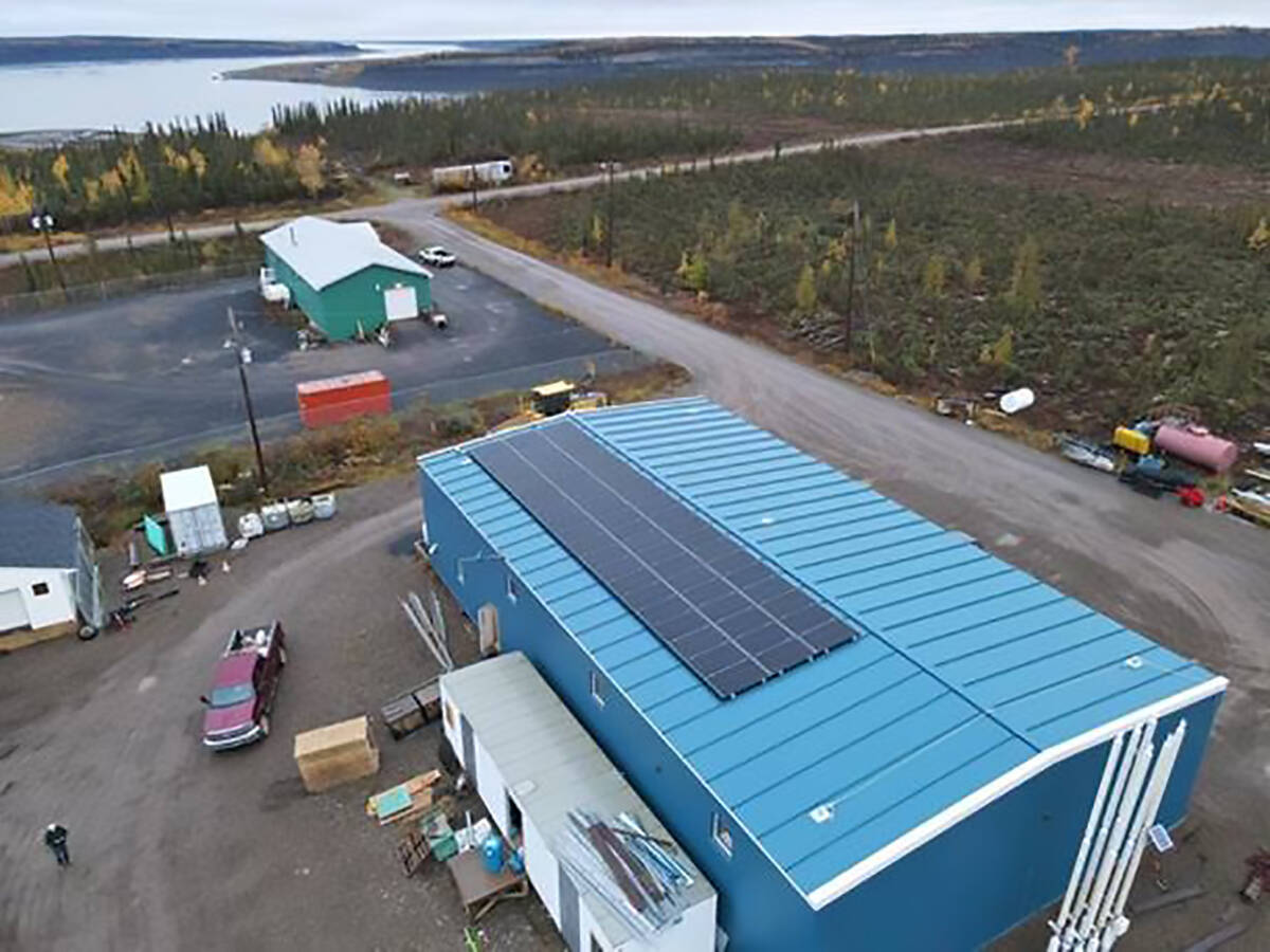A 15 kW AC solar system was installed on the Tsiigehtchic maintenance garage in September. Photo courtesy of Green Sun Rising