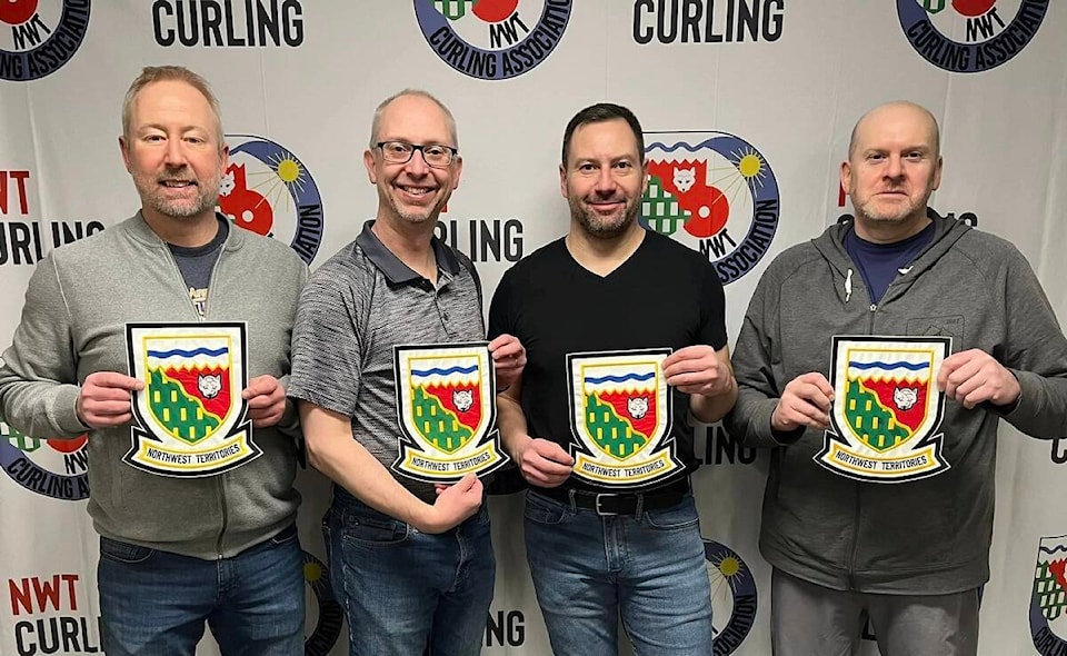 32121851_web1_230313-YEL-SeniorsCurling-Champs_1