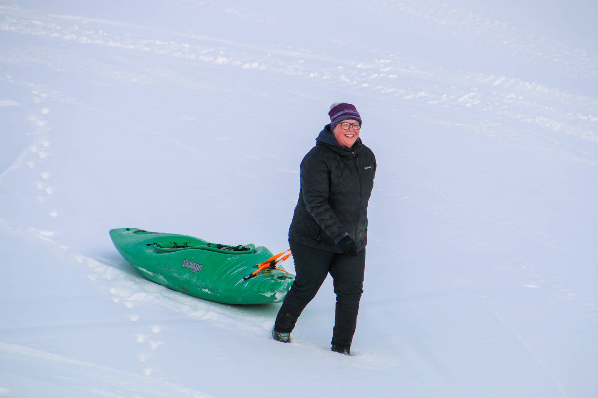 32195242_web1_230323-YEL-SnowKayak_4