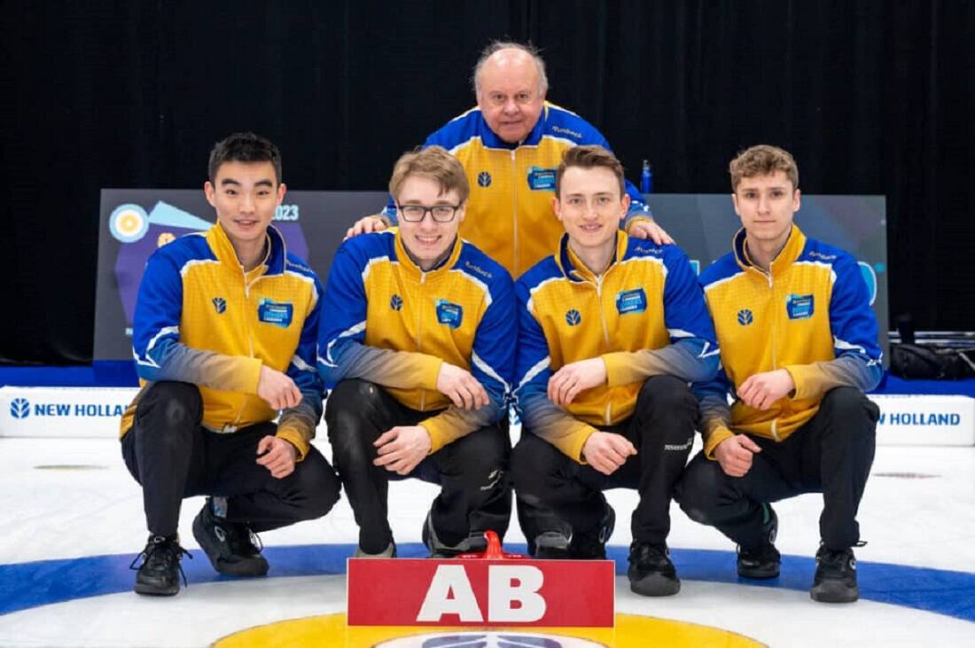 Adam Naugler helps Alberta to victory at New Holland Canadian Junior  Curling Championships in Quebec - NNSL Media