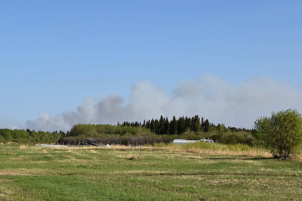 33000162_web1_230524-HAY-FireSpread-Photos_4