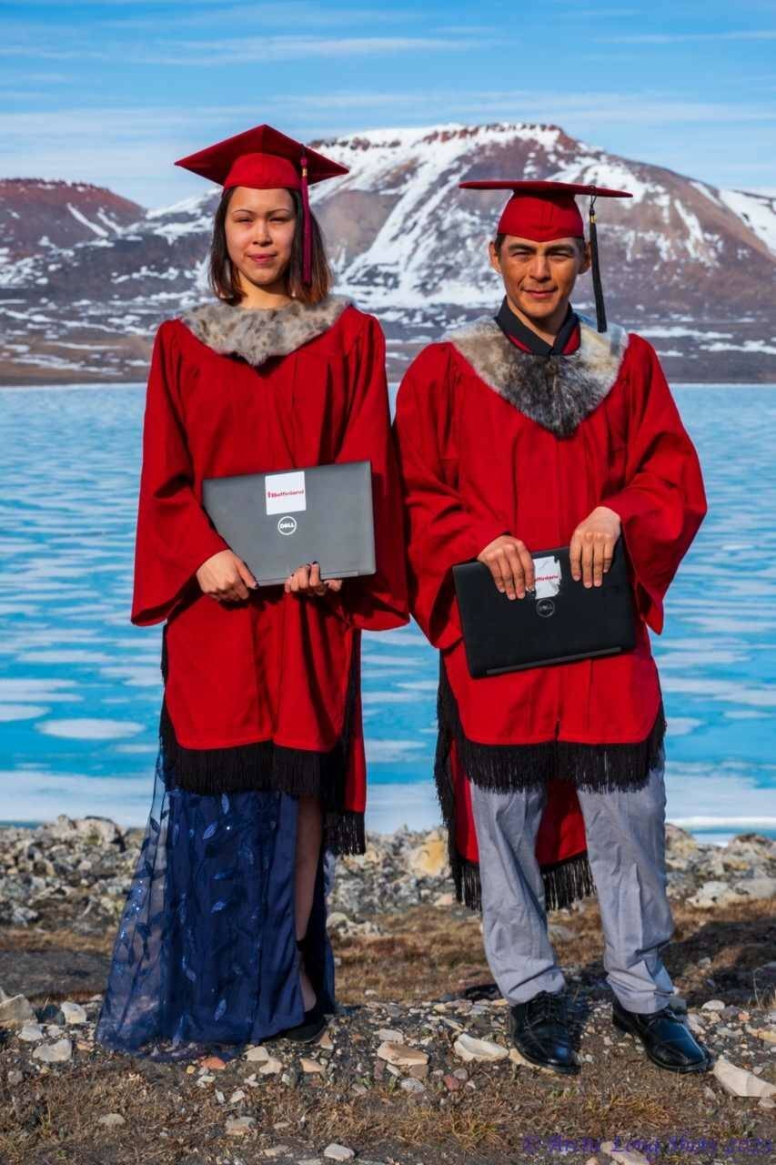 33223605_web1_230710-NUN-Arctic-Bay-grads-laptops_1