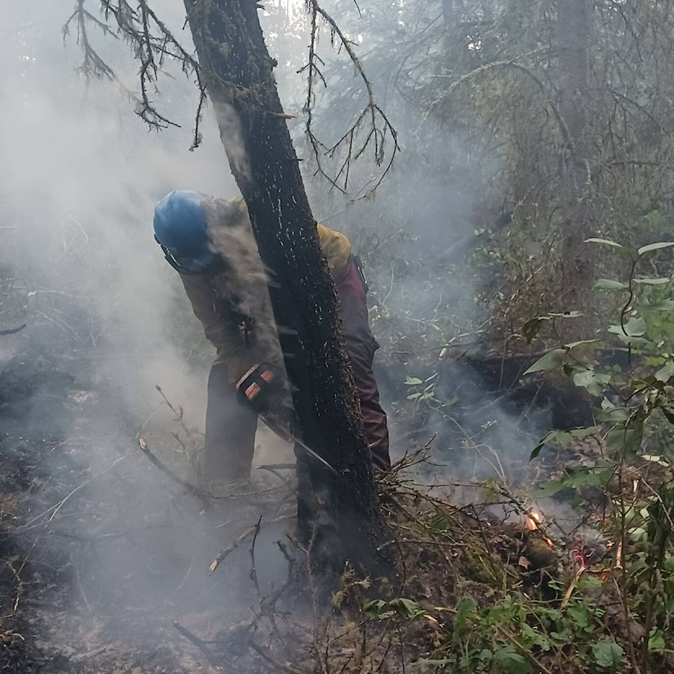33582832_web1_230802-HAY-FireUpdate-Photo_2