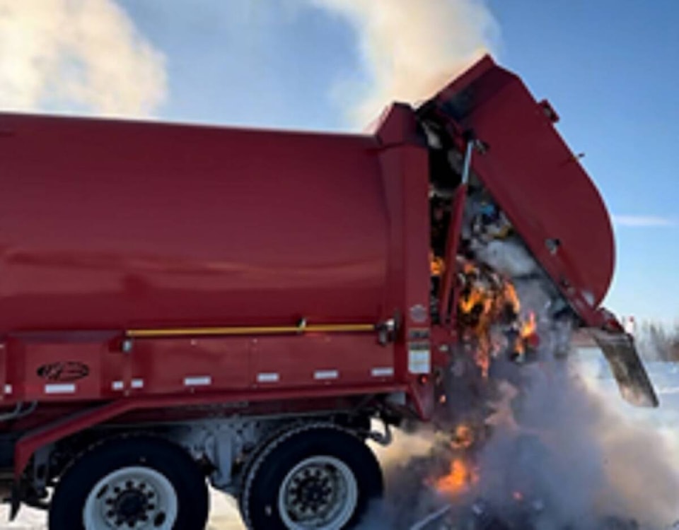 33815943_web1_230215-YEL-WasteFire-Pictures_2