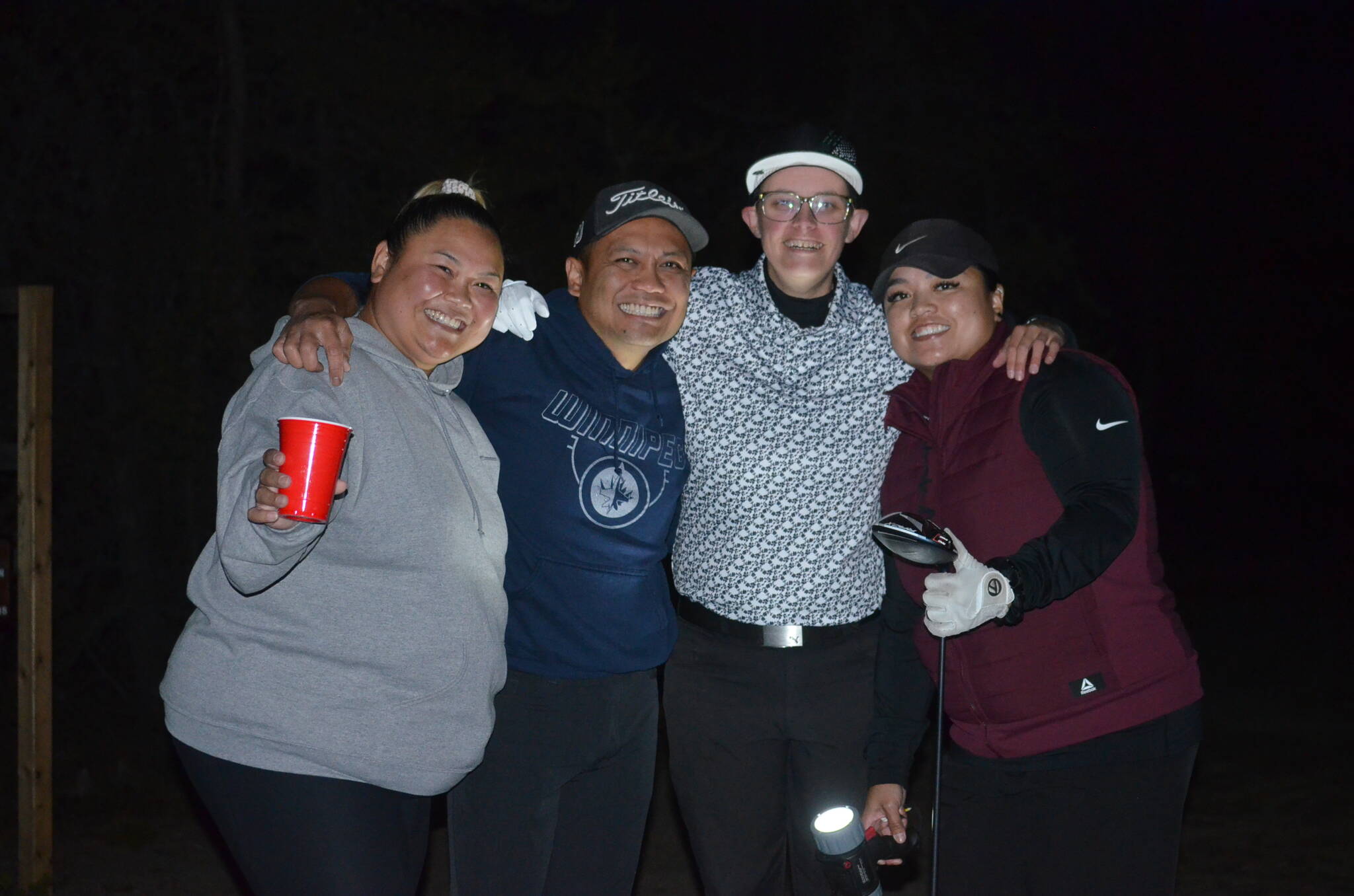33948600_web1_230920-YEL-Glowball-Photos_3