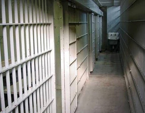 33970813_web1_generic-jail-cell-toned