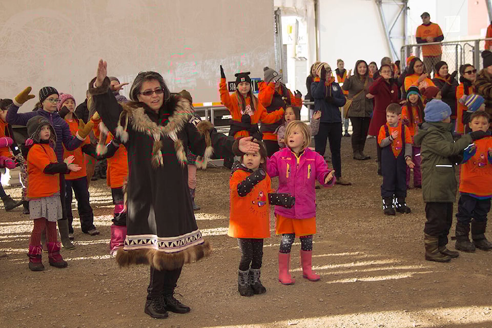 34003260_web1_221006-INU-TruthAndReconciliation-_12