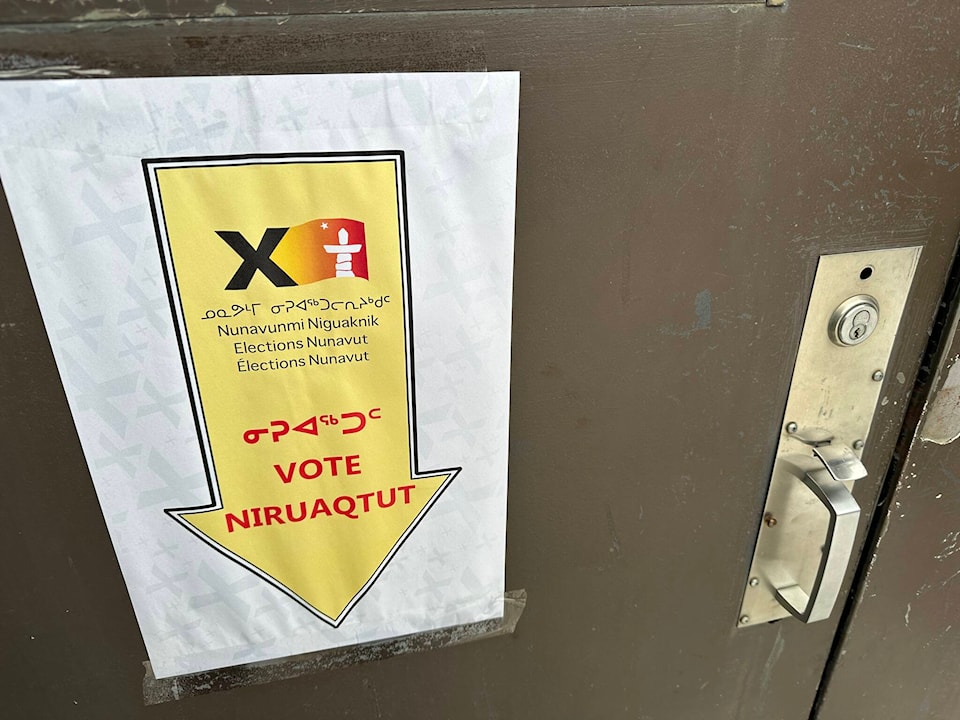 34291947_web1_231023-NUN-Elections-Result-sign-door_1