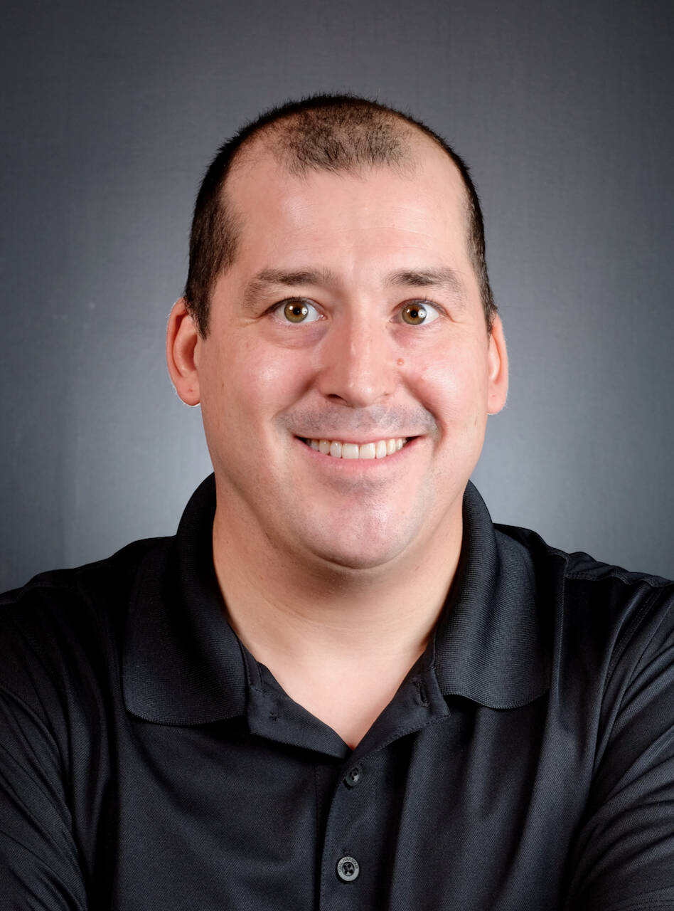 34309021_web1_231025-YEL-CandidateBios-Headshots_2