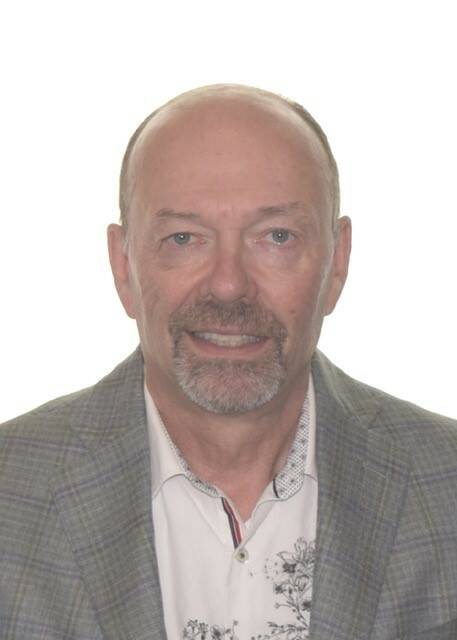 34309021_web1_231025-YEL-CandidateBios-Headshots_7