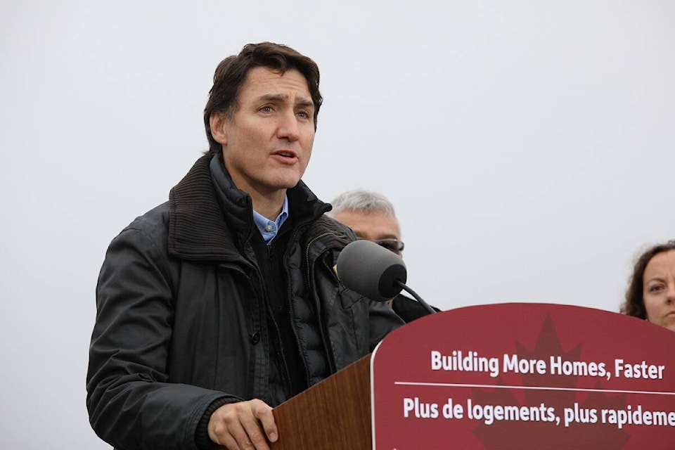 34388090_web1_231013-YEL-Trudeau-housing-announcement-Photo_1