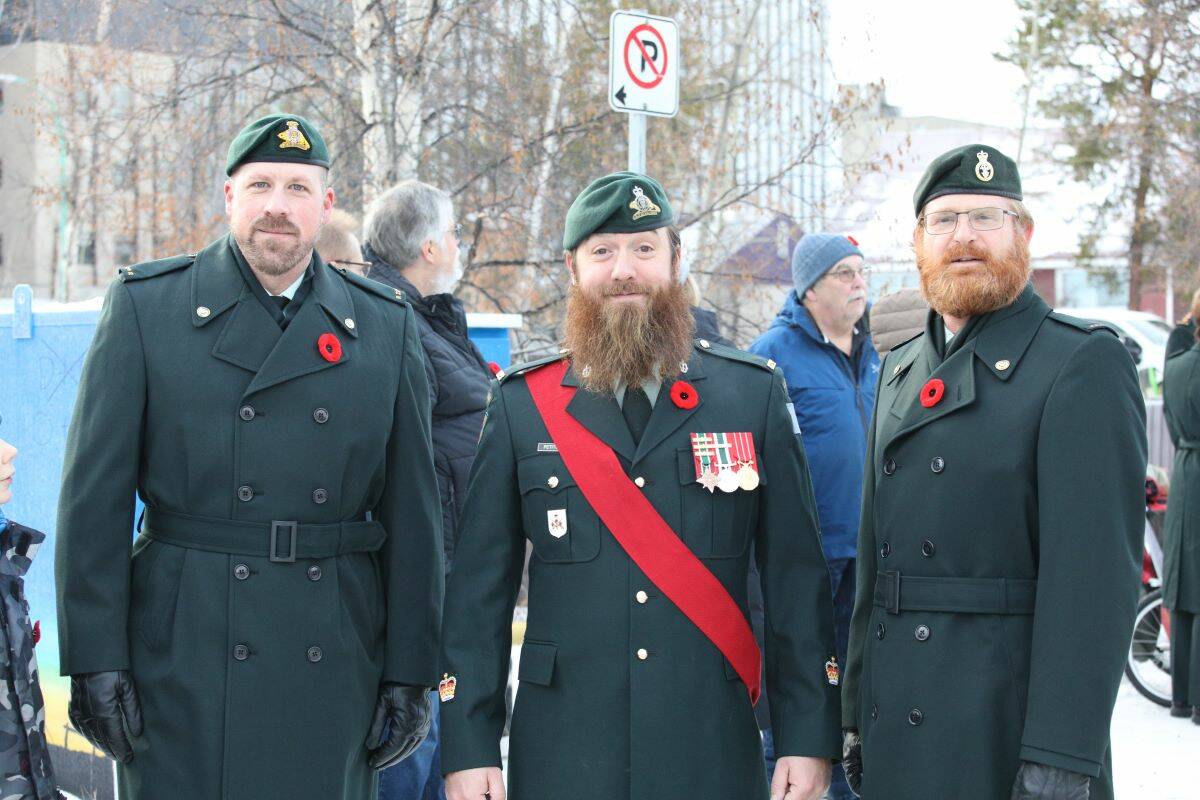 34514456_web1_231111-YEL-Remembrance-Parade-parade_8