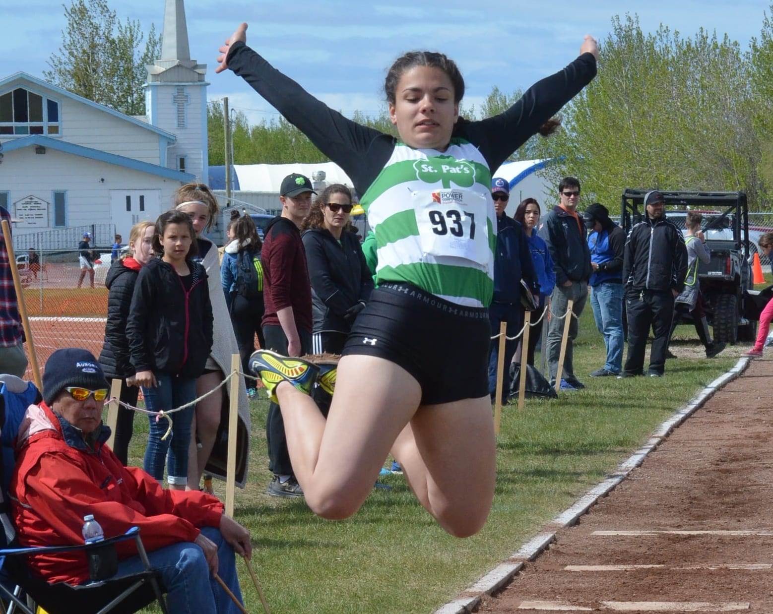 Hannah Courtoreille, seen during the NWT Track and Field Championships in Hay River last month, will be part of the track and field team heading to the Western Canada Summer Games next month. 窪蹋勛圖厙 file photo