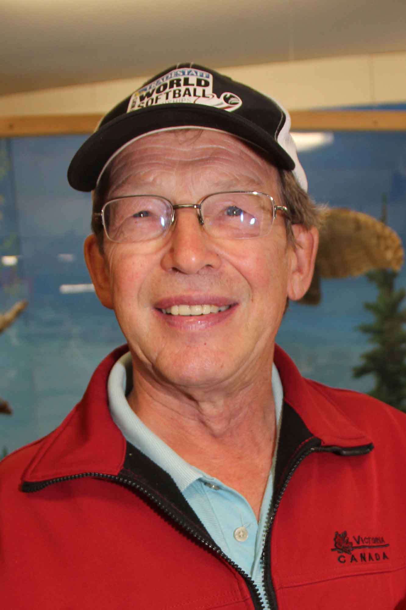Tom Makepeace has returned for another year as the chair of the Hay River Seniors' Society. ºÚÁϳԹÏÍø file photo