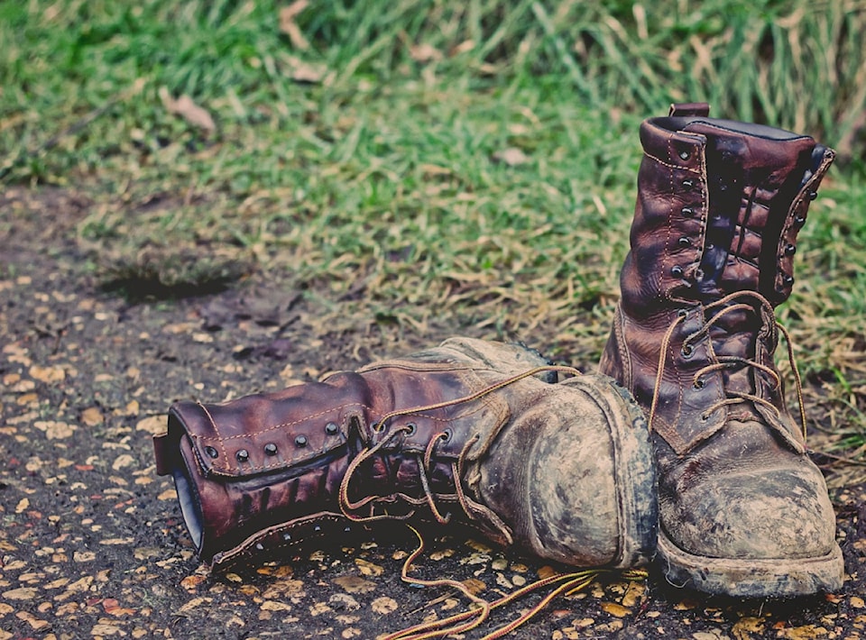 boots-3648141_1280