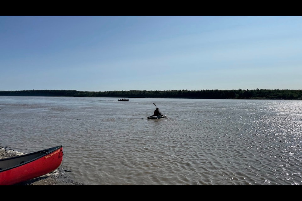 Paddlers quickly put distance between themselves and their competitors after the race kicked off. Photo courtesy Liidlii Kue First Nation