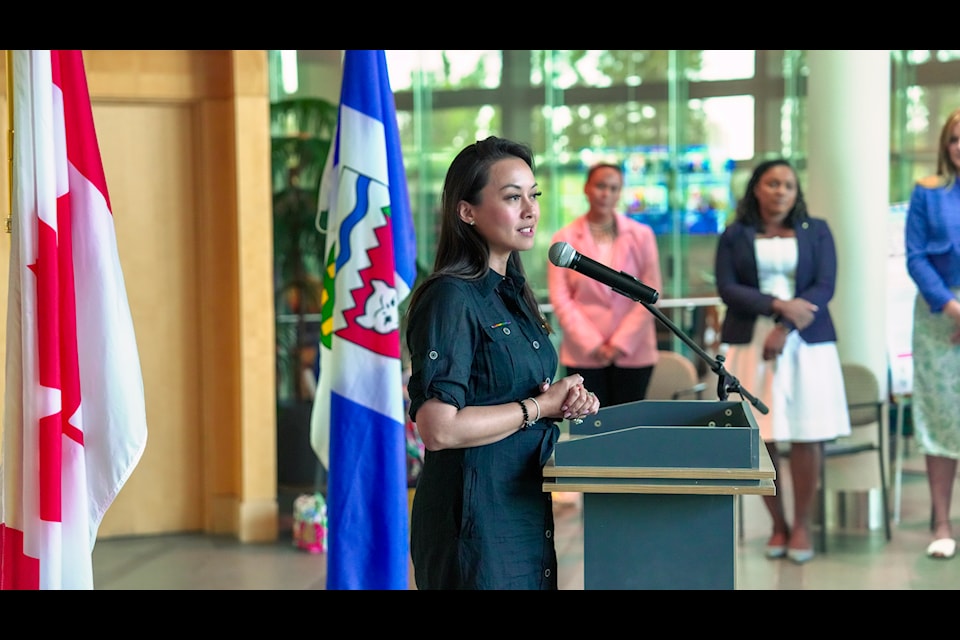 Rechie Valdez, federal Minister of Women and Gender Equality, was in Yellowknife this week as part of an annual meeting of ministers responsible for the status of women.  	
Description
Minister of Women and Gender Equality, Rechie Valdez, was in Yellowknife this week as part of an annual meeting of ministers responsible for the status of women. 
Photo courtesy of the Office of the Minister of Women and Gender Equality and Secretary of State (Small Business and Tourism) 