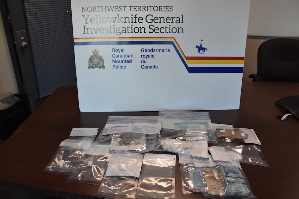 drug-and-cash-seizure