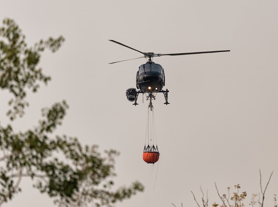 helicopter-with-water-bucket