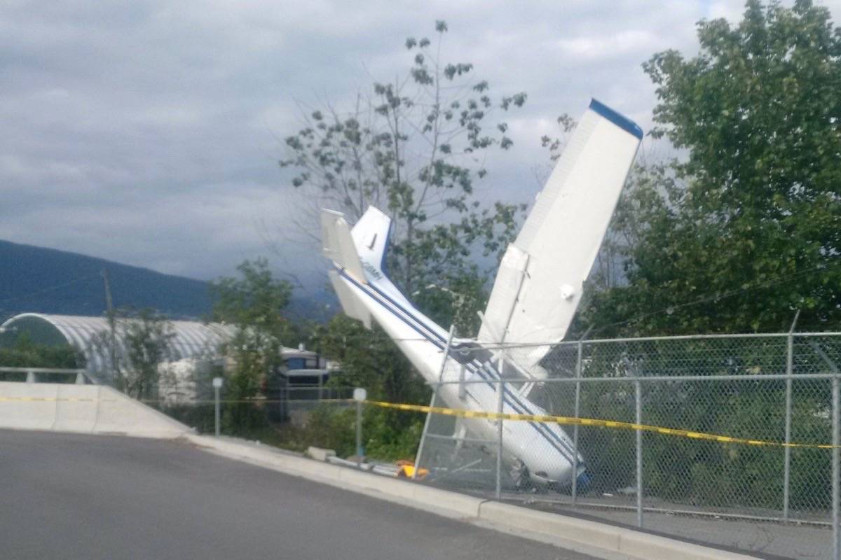 web1_copy_170612-BPD-M-NorthVan-plane-crash