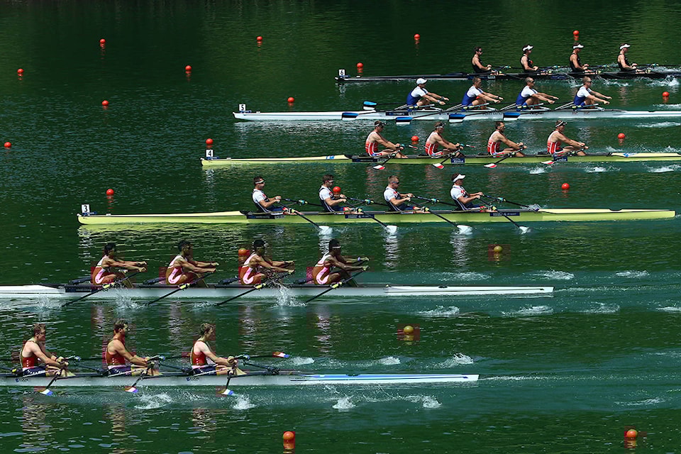 7604108_web1_RowingResults
