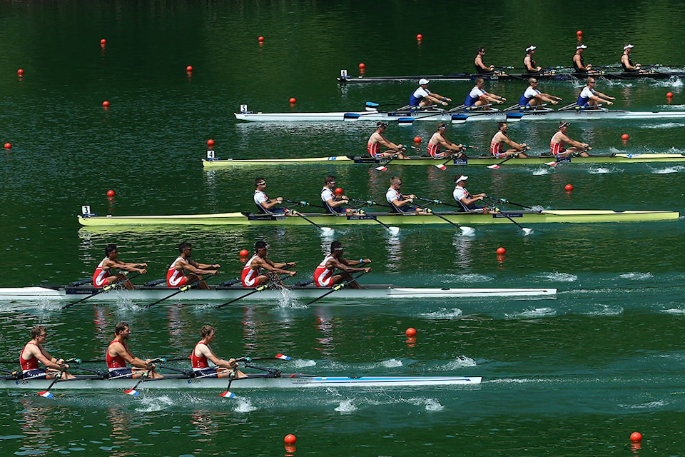 7604108_web1_RowingResults