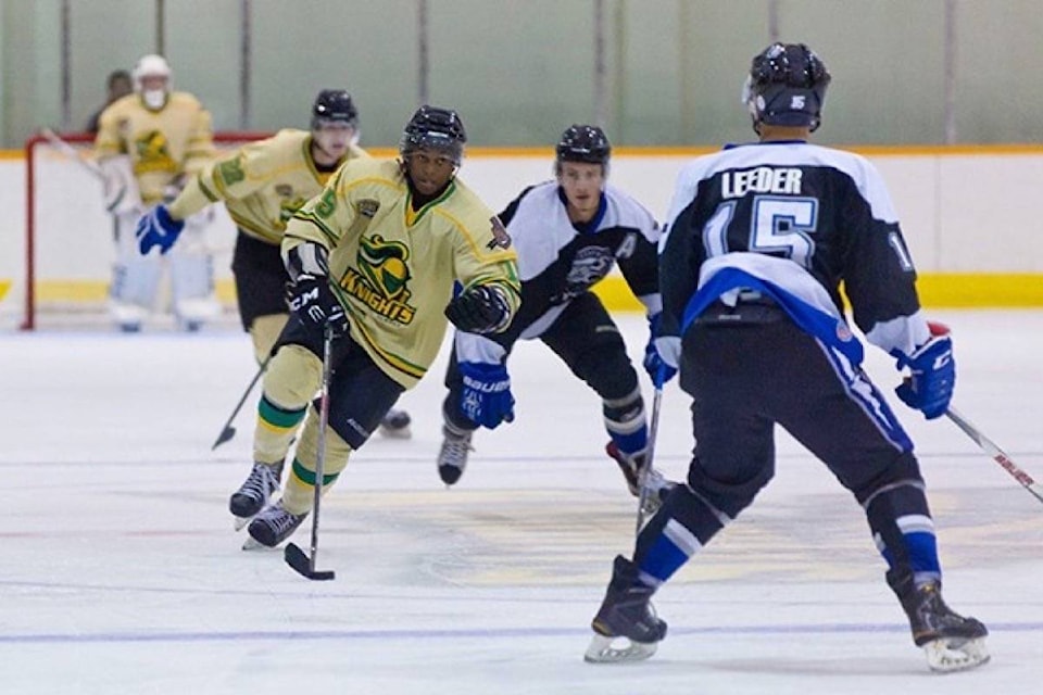 9442603_web1_171119-SNW-M-171119-SNW-M-32076surreynowSurreyKnights