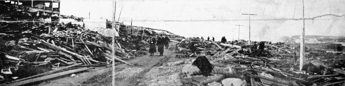 9945805_web1_171224-NDR-M-Halifax-explosion-aftermath
