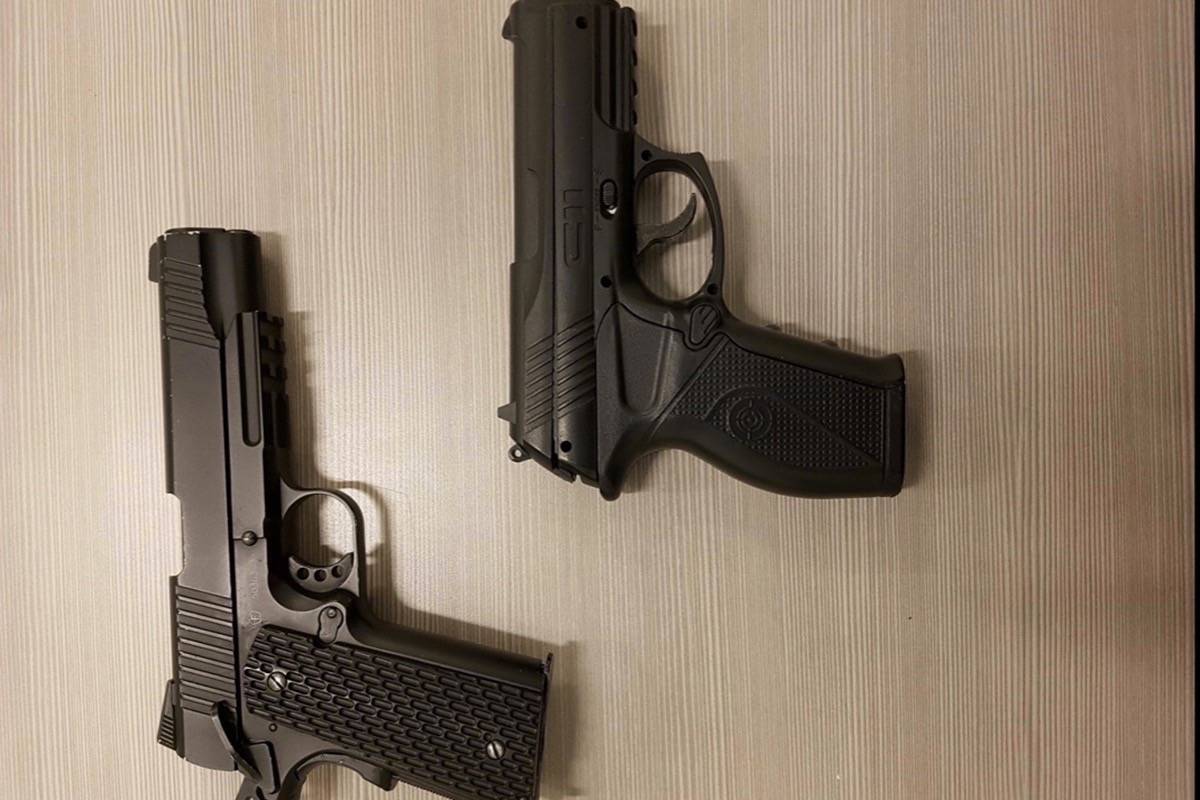 10691251_web1_180221-SNW-M-180221-SNW-M-2018-02-09-Replica-Firearms