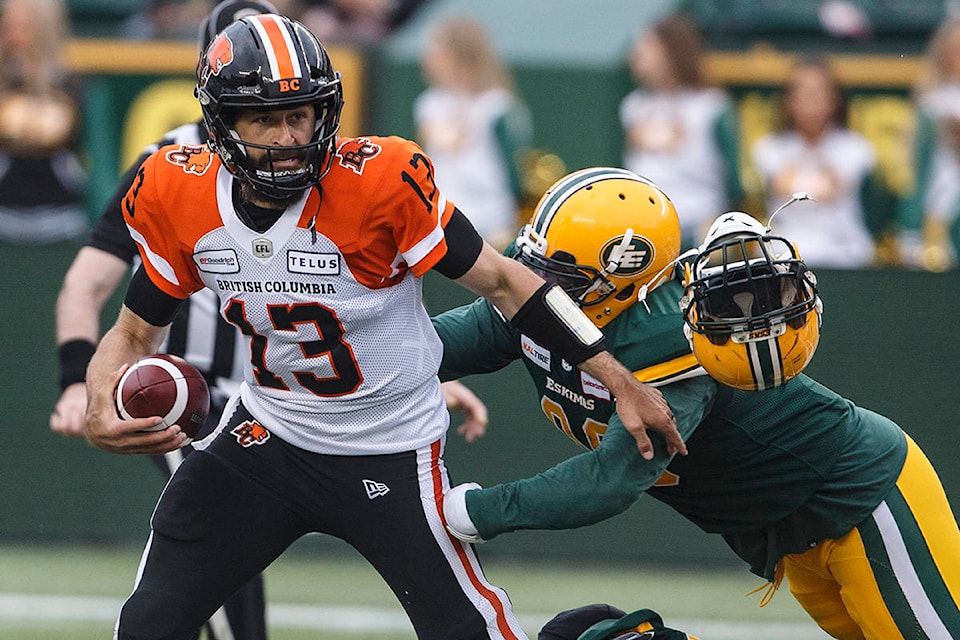 17405740_web1_190621-IFD-Lions-Esks