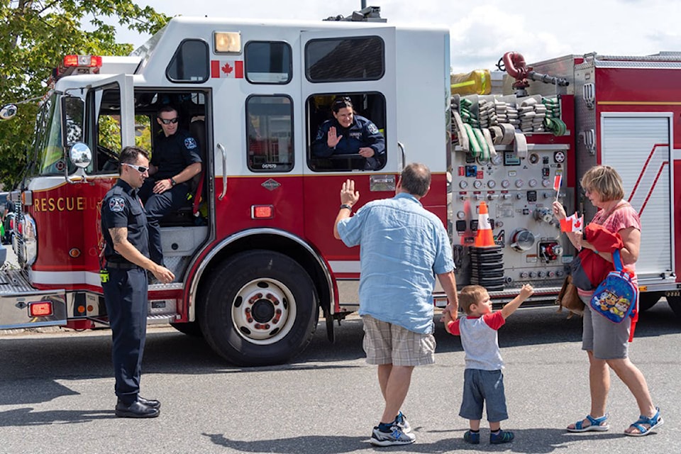 17536567_web1_copy_190703-CLR-HeritageRail-CanDay_3